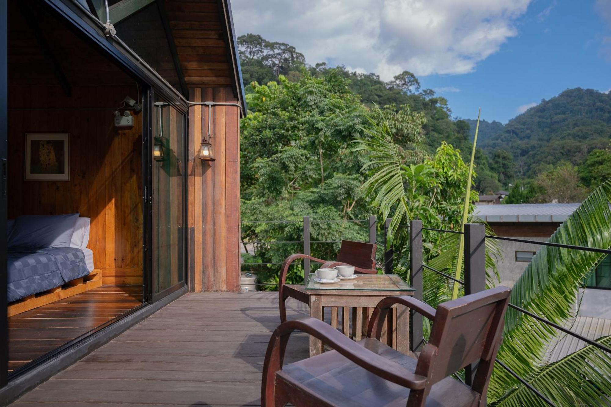 Villa Wilderness Treehouse à Doi Saket Extérieur photo