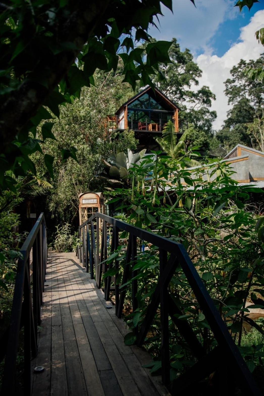 Villa Wilderness Treehouse à Doi Saket Extérieur photo